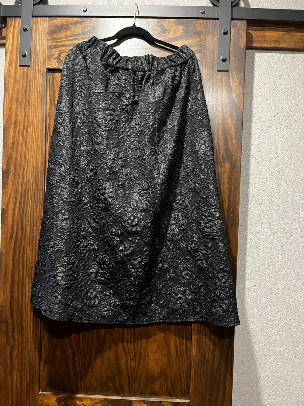 Black Textured A-Line Skirt - No Brand Label